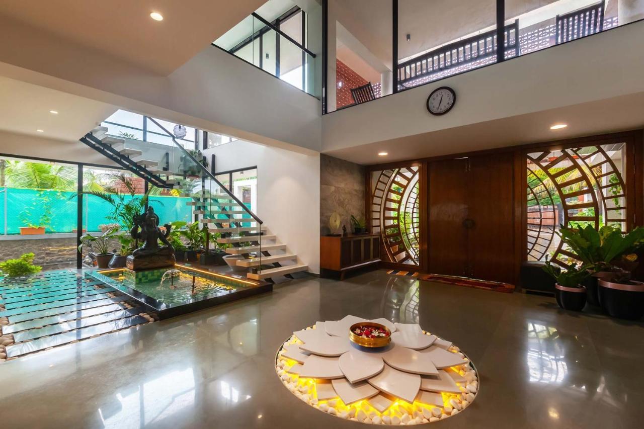 Villa Sereno By Stayvista - An Elegant And Entertaining Retreat Featuring A Swimming Pool, Outdoor Jacuzzi, Modern Interiors, And A Snooker Table Алибаг Экстерьер фото